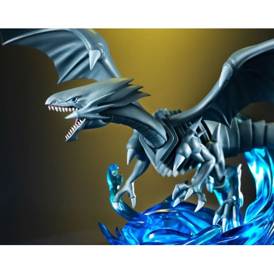 Megahouse Monsters Chronicle Series Yu-Gi-Oh! Duel Monsters - Blue Eyes White Dragon