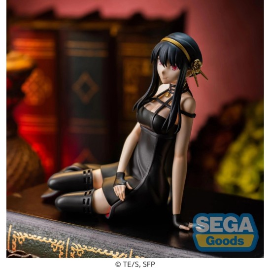 Sega PM Perching Figure Spy x Family - Yor Forger
