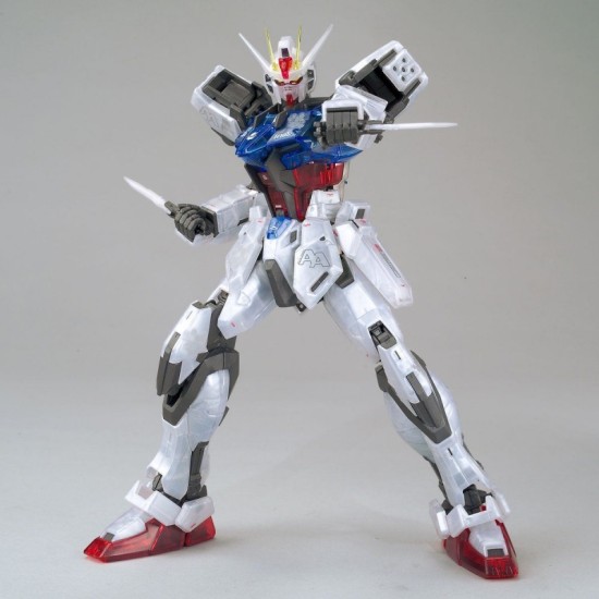 MG 1/100 Gundam Base Limited Aile Strike Gundam Ver.RM Clear Color