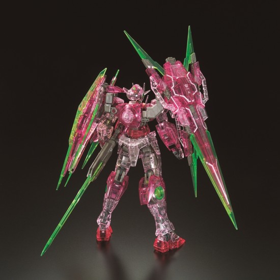 RG 1/144 OO Qan(T) Full Saber Trans-am Clear (The Gundam Base Limited)