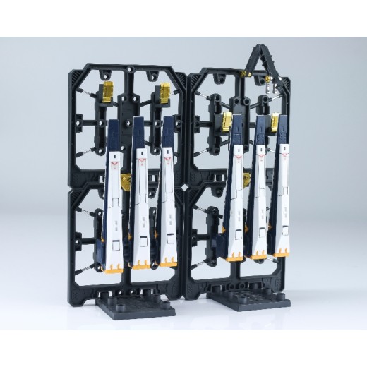 Storm RG 1/144 Nu Gundam Stage/ Preparation Base - Fin Funnel with Base Extension Pack
