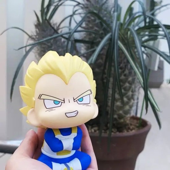 [PreOrder] MEGAHOUSE LOOK UP SERIES - Dragon Ball DAIMA Super Saiyan Vegeta (mini)