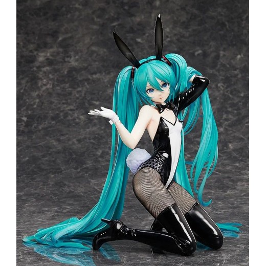 [PreOrder] GSC FREEing ¼ Character Vocal Series 01: Hatsune Miku - Hatsune Miku: Bunny Ver. / Art by SanMuYYB (Re-issue)