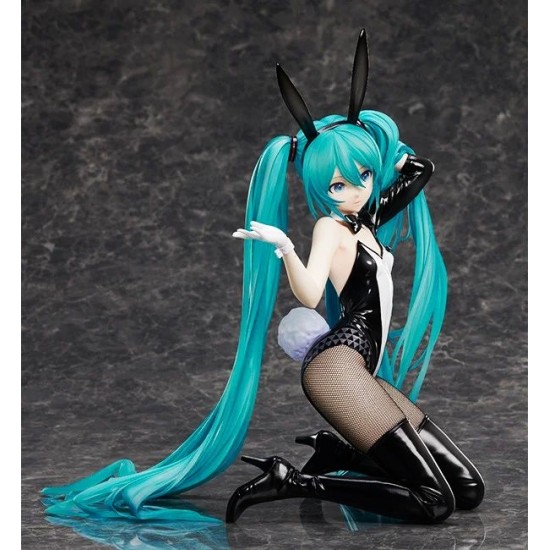 [PreOrder] GSC FREEing ¼ Character Vocal Series 01: Hatsune Miku - Hatsune Miku: Bunny Ver. / Art by SanMuYYB (Re-issue)