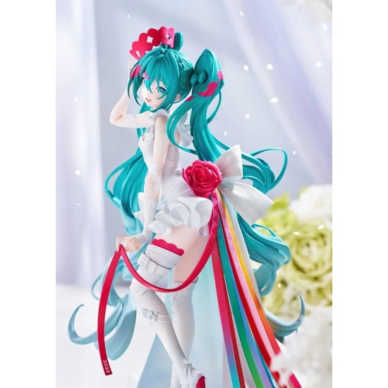 [PreOrder] GSC 1/7 Hatsune Miku GT Project - G.S. Collection Racing Miku: 15th Rhapsody 2010-2025