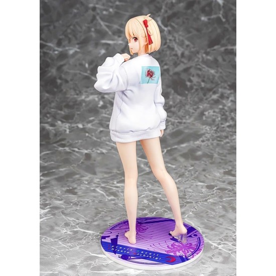 [PreOrder] GSC Phat! Company 1/7 Lycoris Recoil - Chisato Nishikigi: Oversized Sweatshirt Ver.