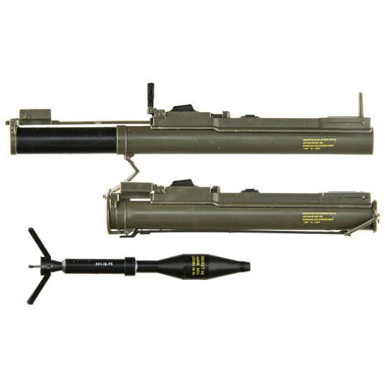 TomyTec 1/12 Military Series Little Armory LA106 M72LAW Type