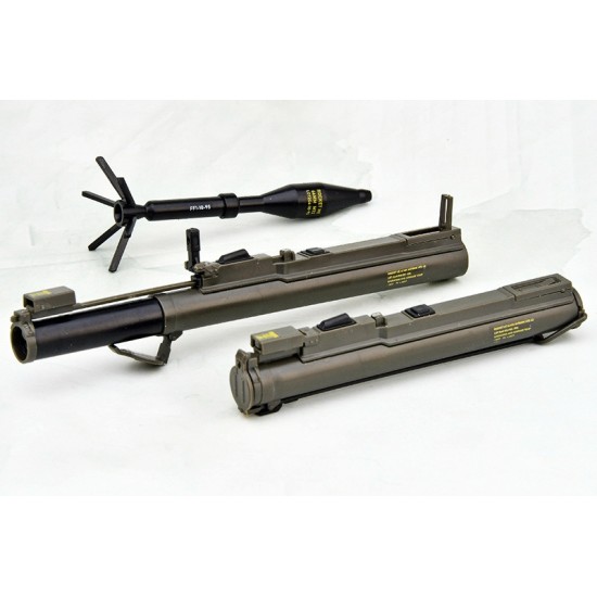 TomyTec 1/12 Military Series Little Armory LA106 M72LAW Type